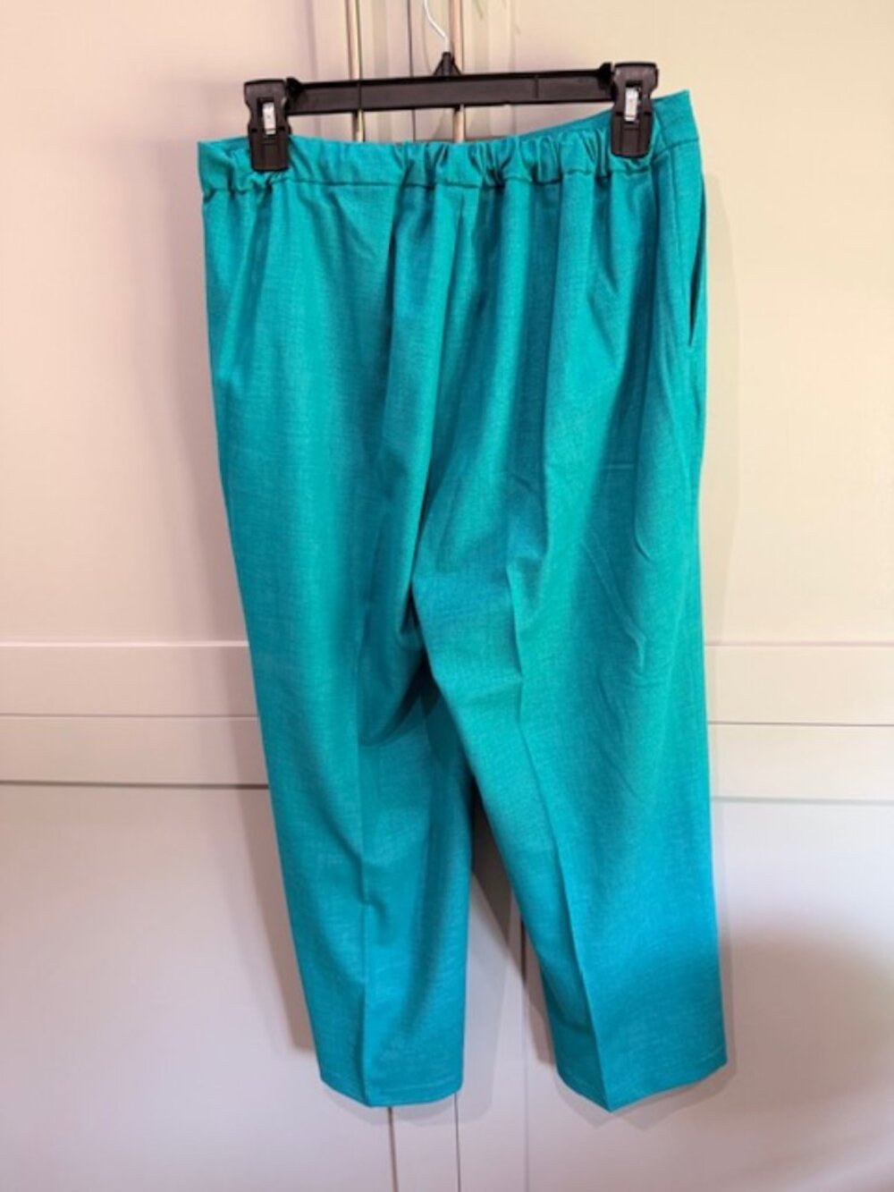 Liverpool Los Angeles Pants, Size M, Pull-On - Picture 2 of 4